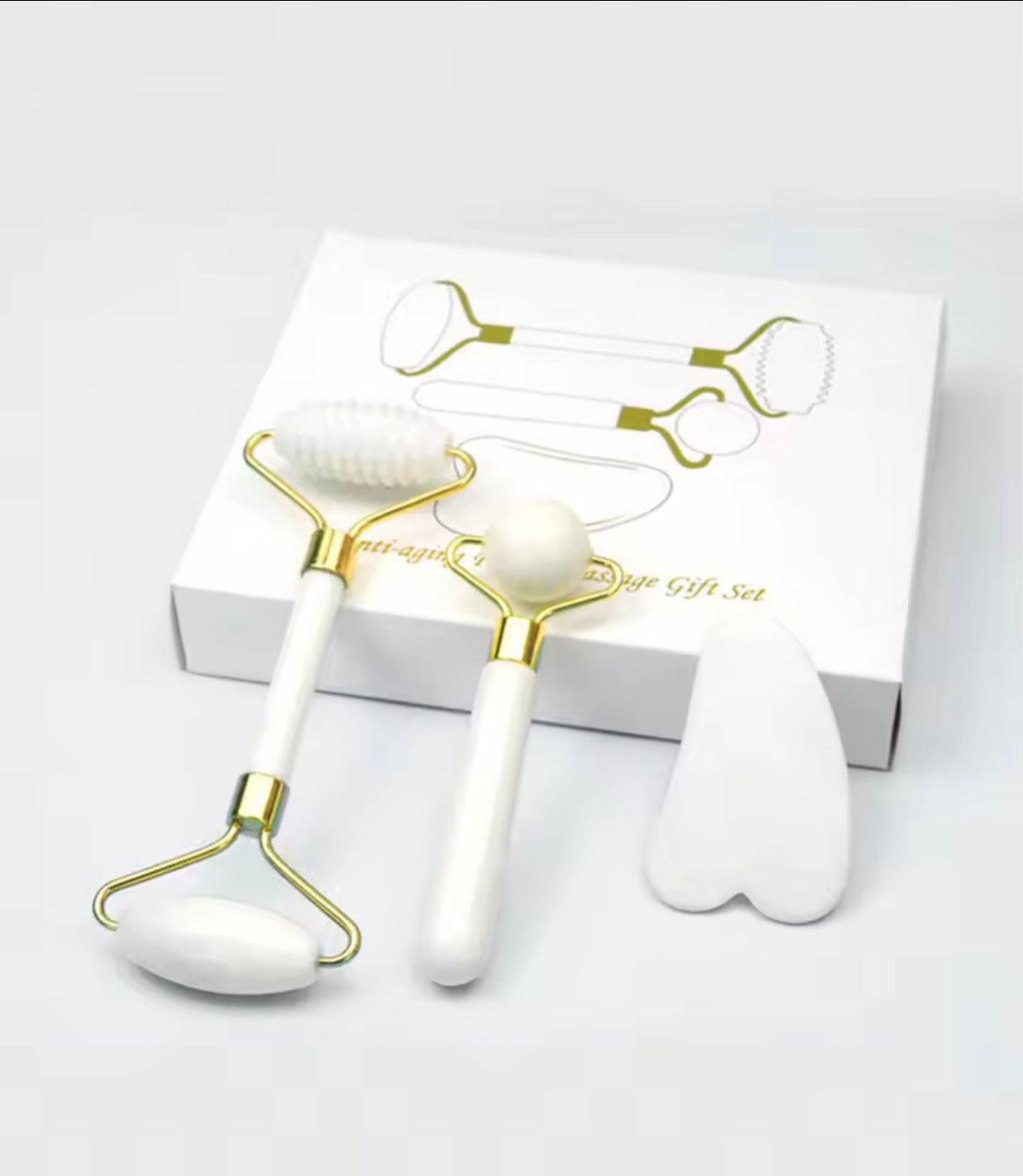 Set massaggio viso 3 in 1: roller e gua sha in pietra verde